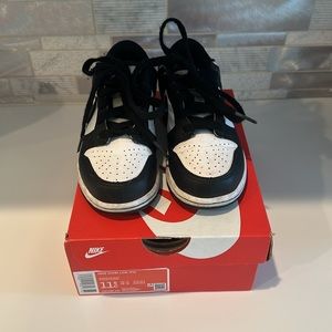 Nike Panda dunks toddler/kids